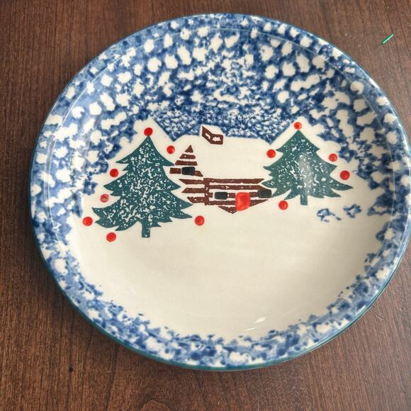 4 Cabin In The Snow by TIENSHAN Christmas plates folk craft - Picture 5 of 8
